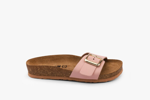 Lifestyle - MIA - ROZE BAKKAR